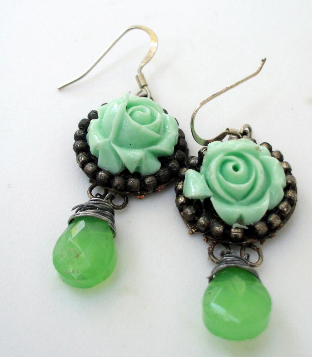 Mint Rose Earrings on Luulla